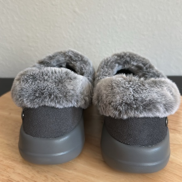 Skechers On-the-GO Joy Suede & Faux Fur Slip-Ons - Cozy Life - Picture 5 of 7